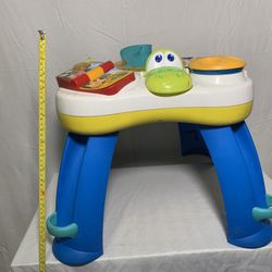 Bright Starts Having a Ball Get Rollin' Activity Table