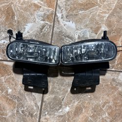 99-02 Silverado Fog Lights