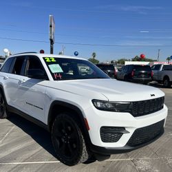 2022 Jeep Grand Cherokee Finance Available 