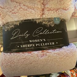 NEW Women’s Sherpa pull over in medium or large