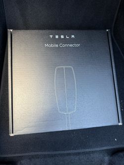 Tesla Mobile Connector Gen 3 BRAND NEW sealed