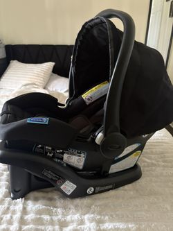 Graco Car Seat With Base
