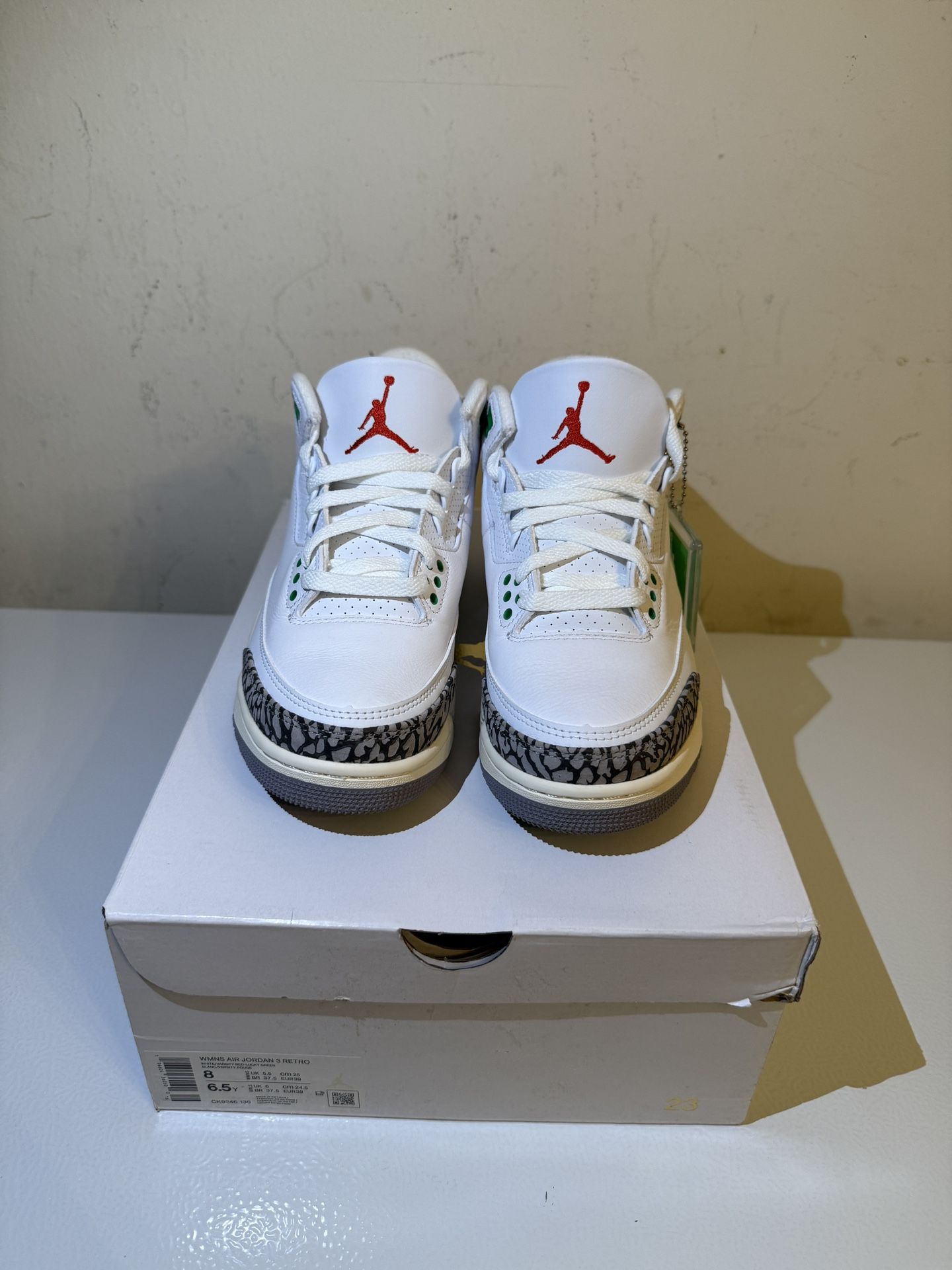 Wmns Jordan 3 Retro Lucky Green