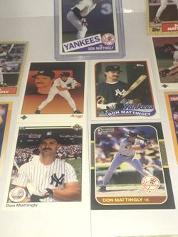 Don Mattingly Lot - New York Yankees HOF Baseball Player