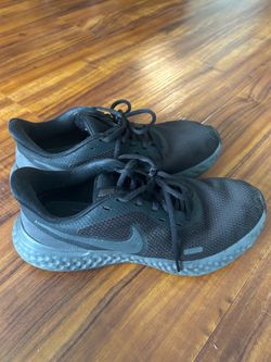 Nike women’s 9