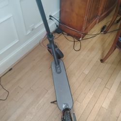 Xiamao m365 does not work for scrap and parts only