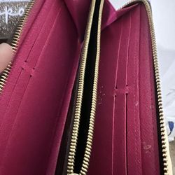 New LV monogram Wallet