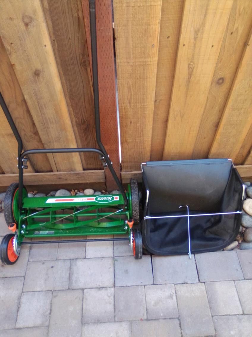 Scotts Classic 20’ Lawn Mower