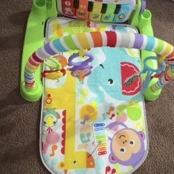 Fisher Price Piano With Toys Mat !..