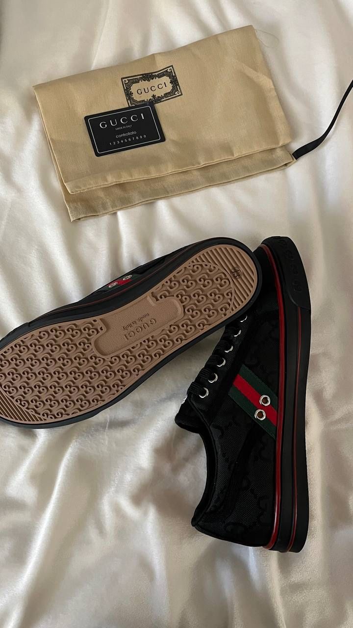 Gucci shoes