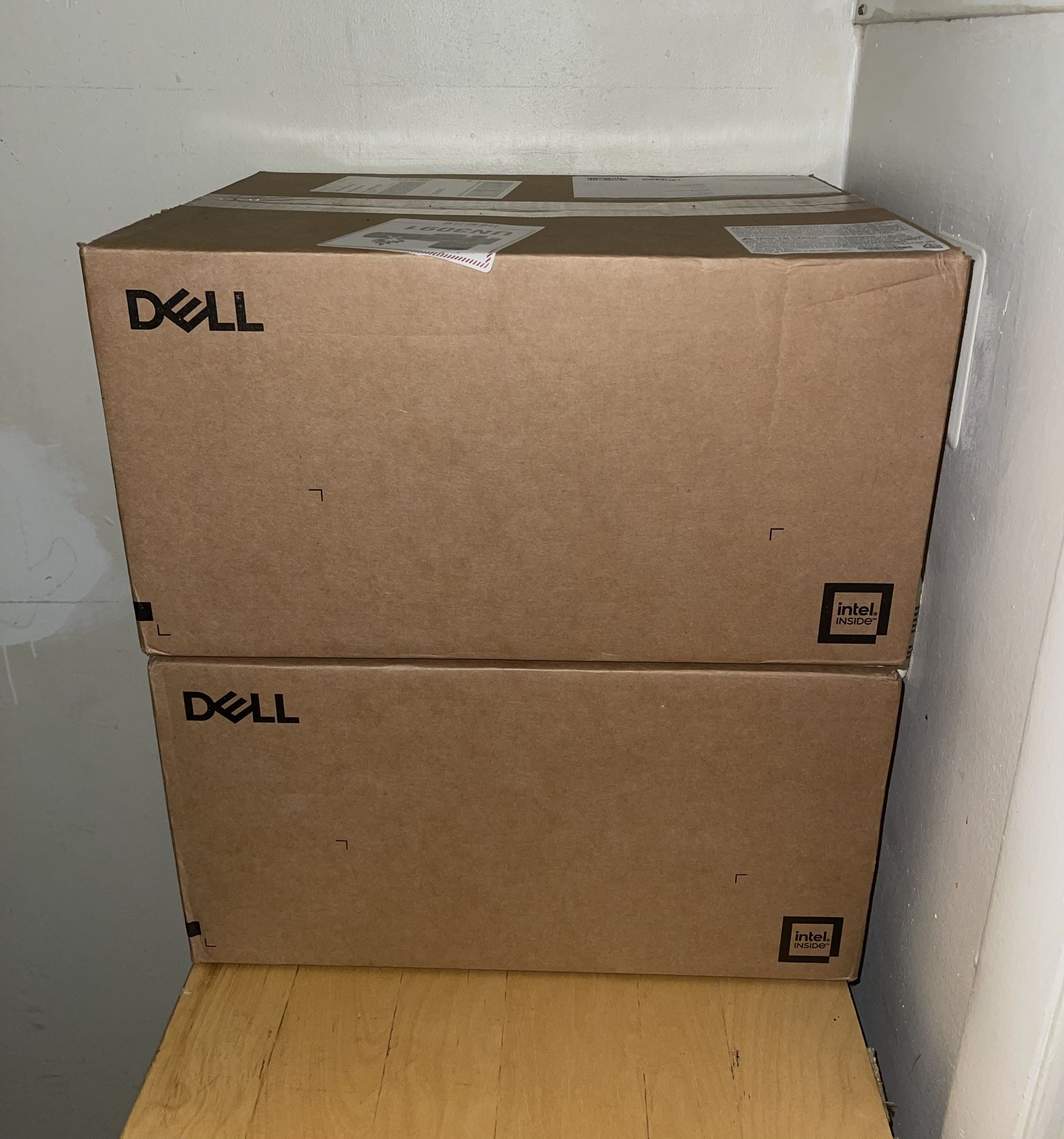 Dell Desktop - Intel Core Ultra 7 265, 16GB Memory, 1TB SSD (NEW)