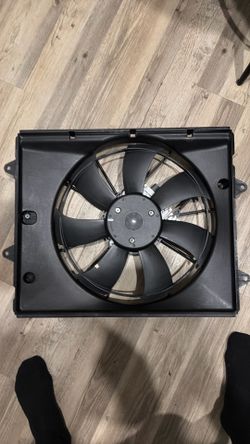 Engine fan