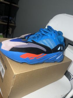 Yeezy Boost 700
