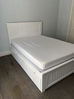 Full Storage Bed