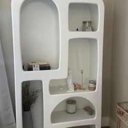 Modern Shelves 