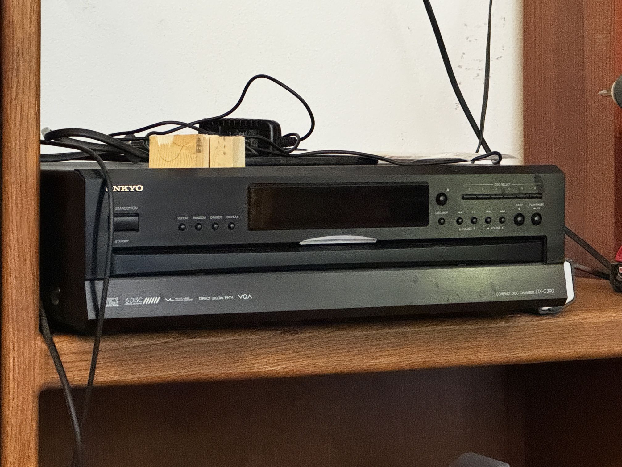 Onkyo 6 Disc Cd Player