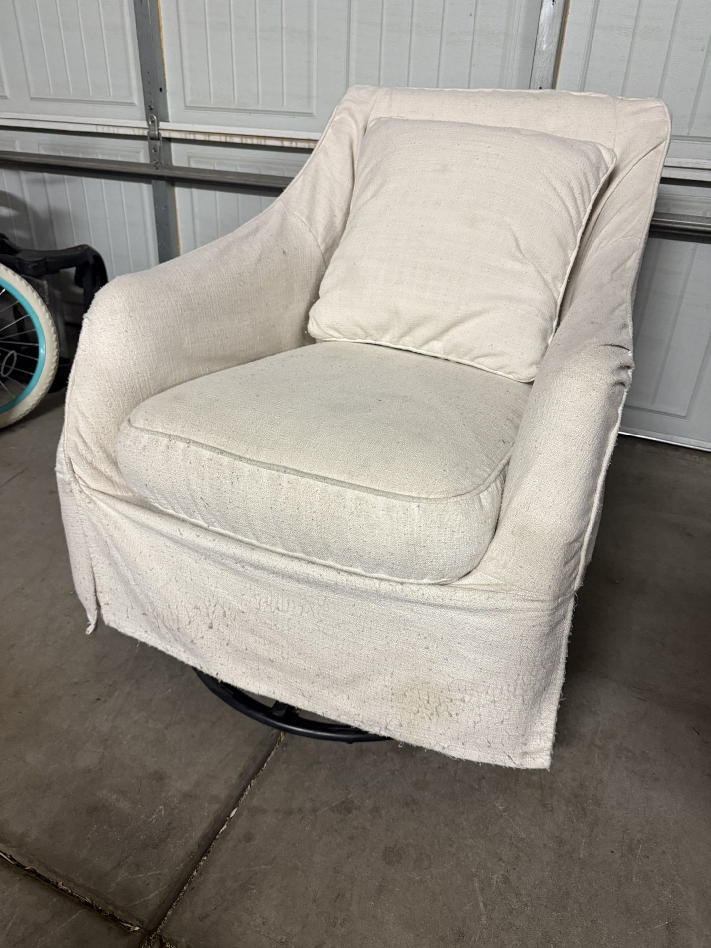 White Chair 