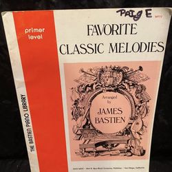 The Bastien Piano Library - Favorite Classic Melodies - Primer Level