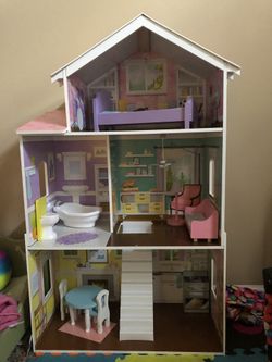 4ft Doll house