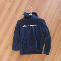 Boys Sweater. Size Is Boys Large. Local Pick Up In Whittier 
