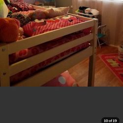 Twin Size Bed W/ladder