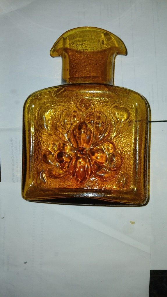0Vintage Indiana Glass Tiara Amber Water Pitcher
