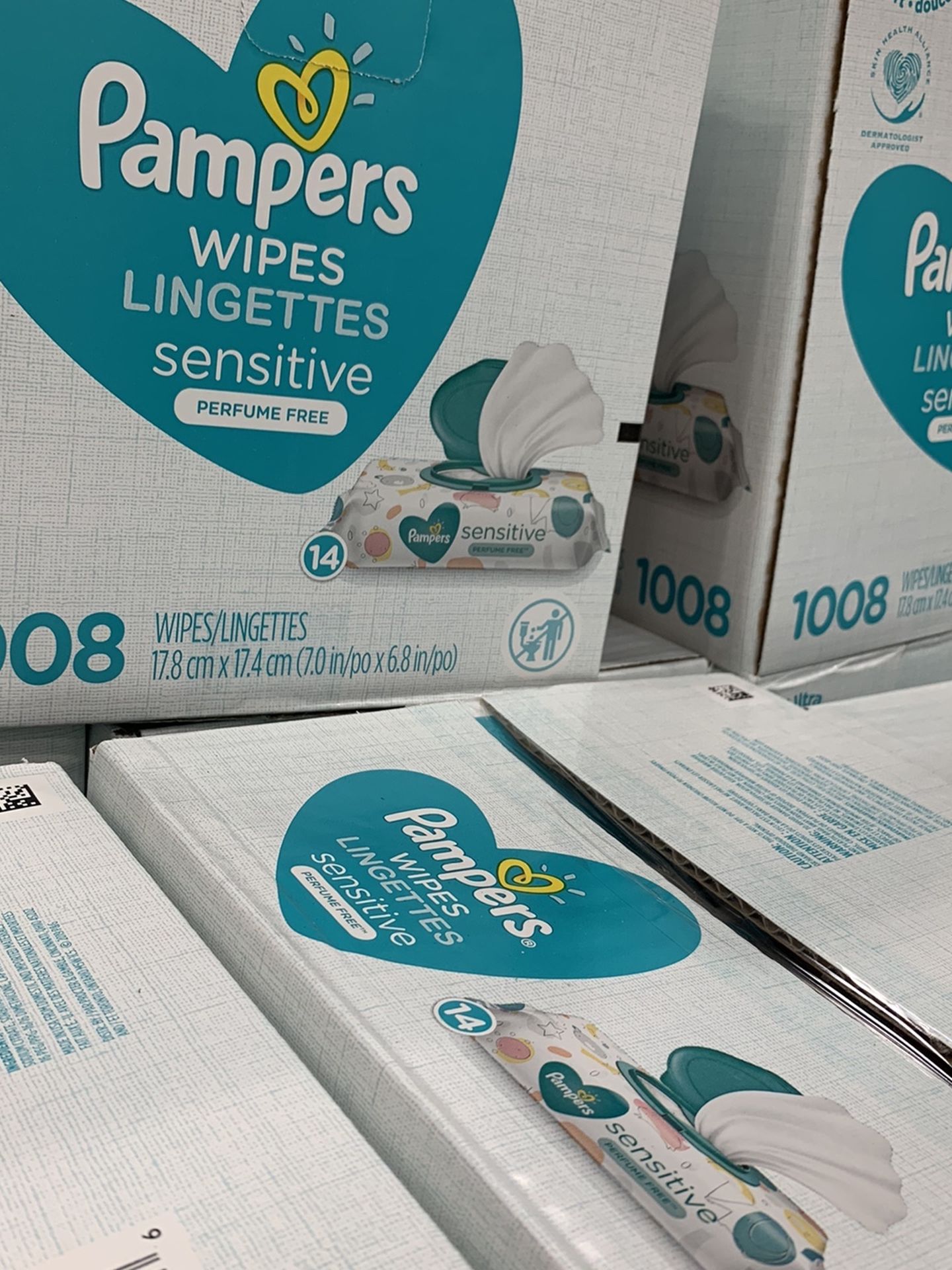 Pampers Baby Wipes Selling Fast