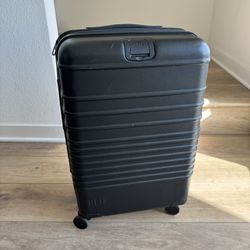 Beis Carry On Luggage black