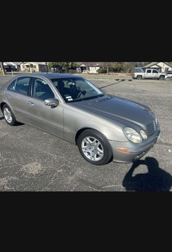 2005 Mercedes-Benz E-Class