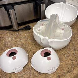 Momcozy m5 Electric Breast Pumps with case