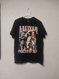 AALIYAH    Princess  Of  R&B  Vintage  Shirt