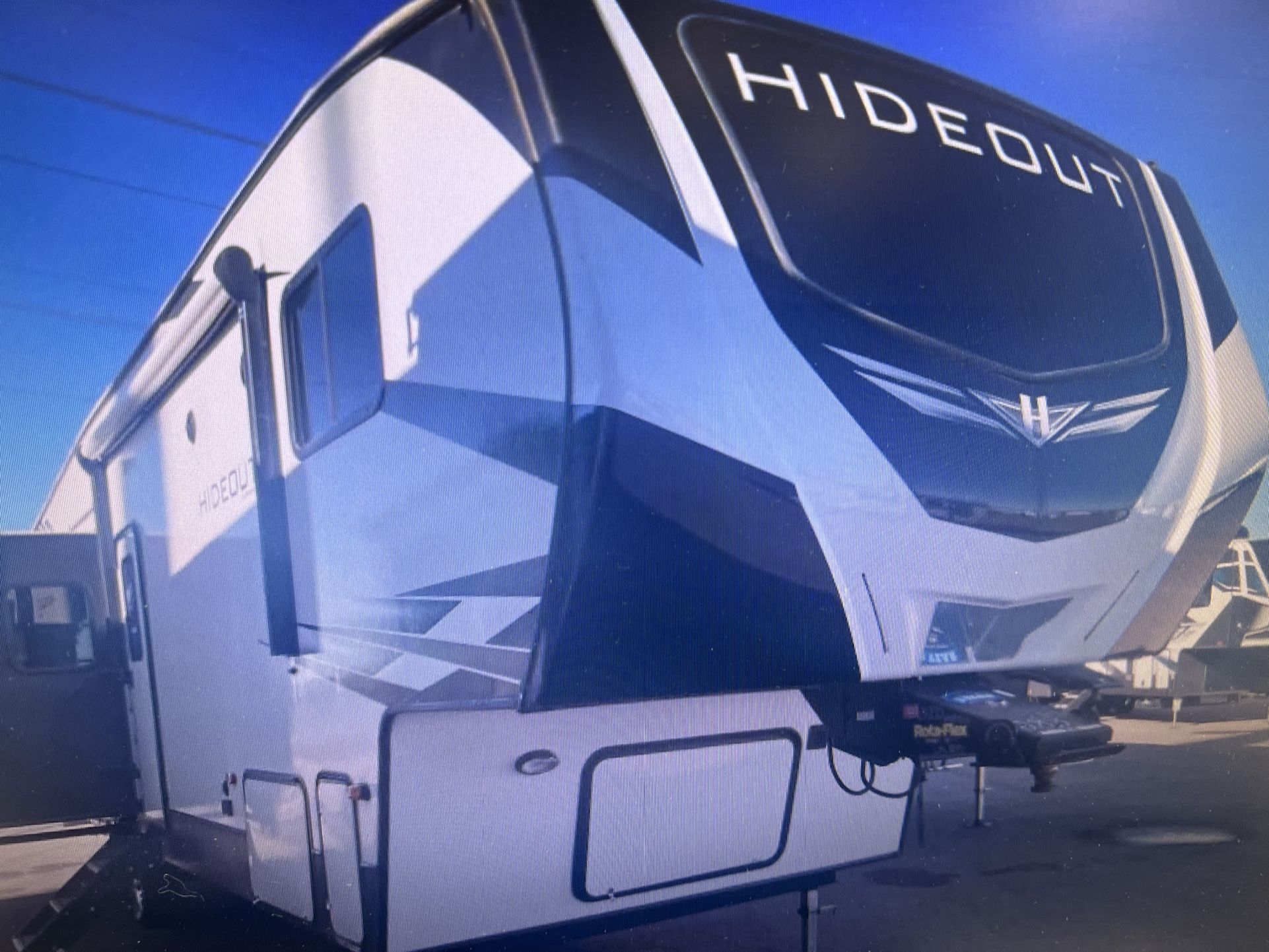 2021 HIDEOUT 320MBDS