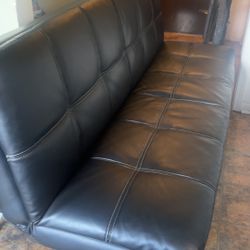Black Futon 