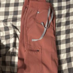 figs yolo pants 