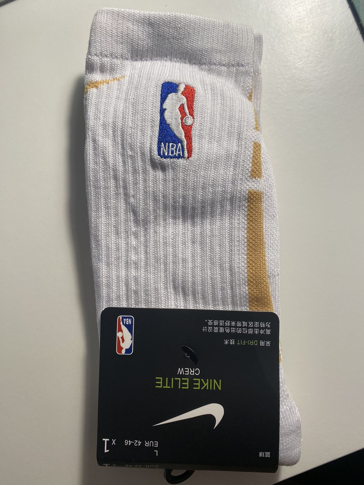 2 Pairs Nike NBA Basketball Elite DriFit Crew Socks White Black Gold