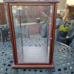 Tabletop Display Case