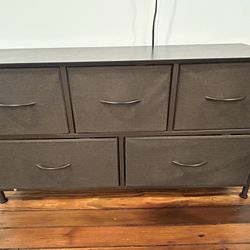 5-Drawer Cabinets 