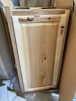 Denver 18-in W x 36-in H x 12-in D Natural Rustic Hickory Wall Fully assembled