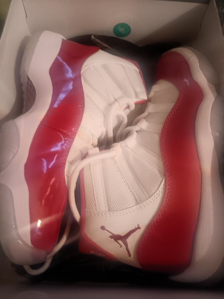 Jordan 11 Retro Brand New