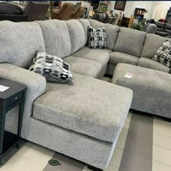 U SHAPED SECTIONAL COUCH By ASHLEY 