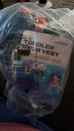 Toddler swim vest