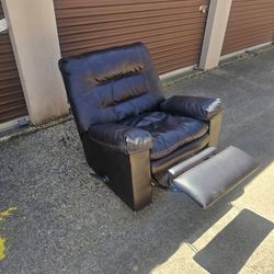 Leather Rocker Recliner 