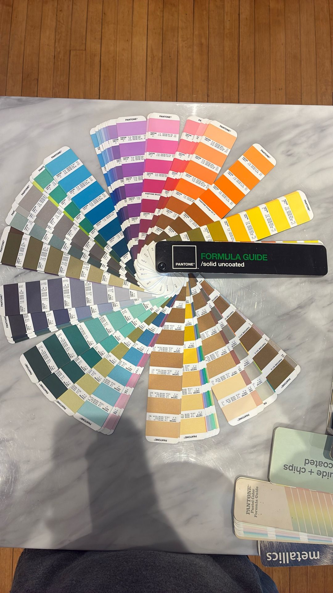 Pantone Formula Guide / Solid Uncoated