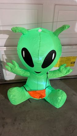 Cute small Halloween alien inflatable
