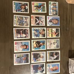 1982 Topps Baseball Card Complete set. 792 cards