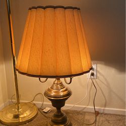Vintage Solid Brass Stiffel Granny Chic Table Lamp
