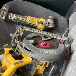 Skillsaw And Grinder /battery Blower 