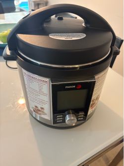 Fagor LUX LCD 6-Quart Multi-Cooker