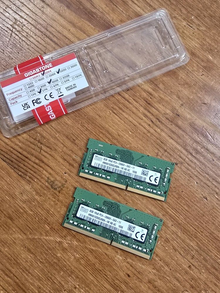 16GB DDR4 RAM kit