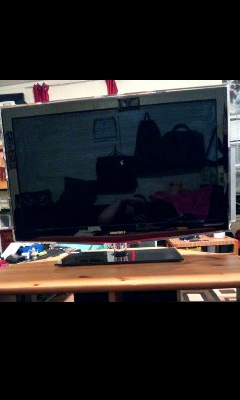 Samsung - 37" Class / 1080p / 120Hz / LCD HDTV Model: LN37B650T1F